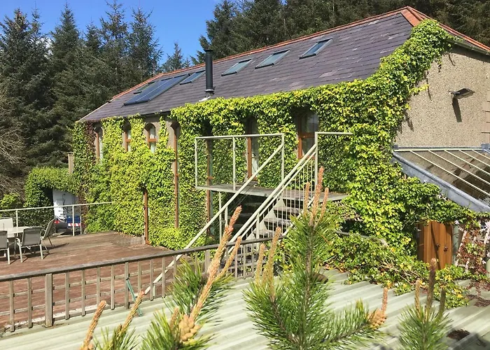 Crotlieve Barn